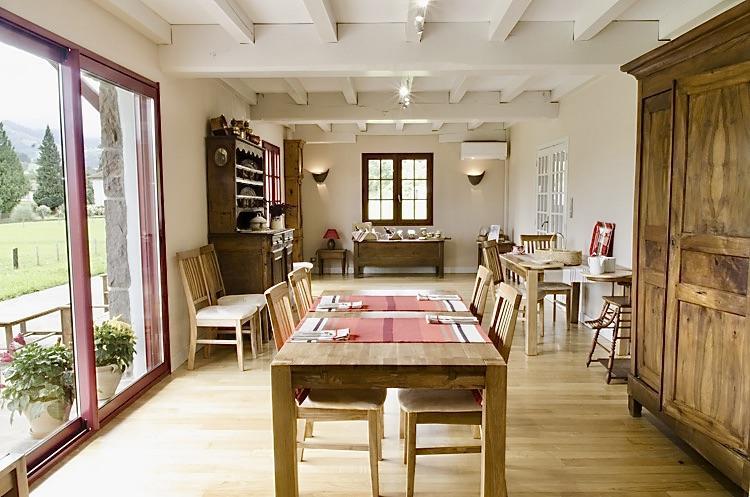 Villa - 377 m² - 11 pièces