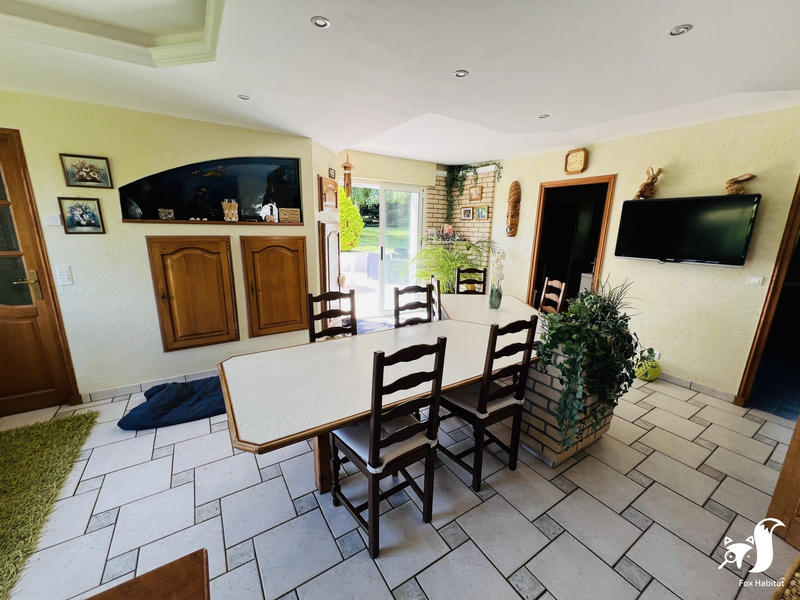 Maison - 380 m² - 12 pièces