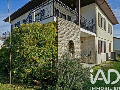 Maison - 160 m² - 7 pièces