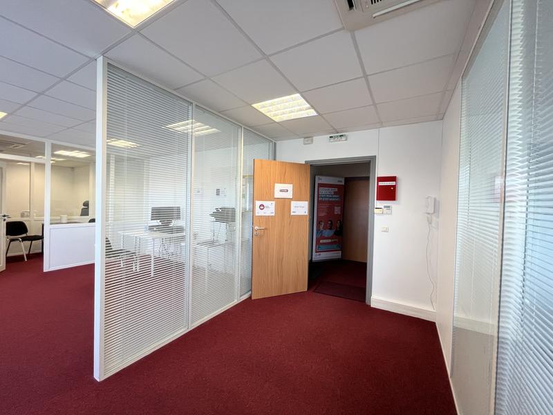 Bureau - 138 m²