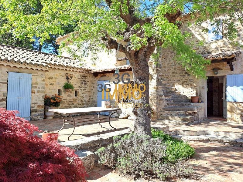 Maison en pierre - 165 m² - 5 pièces