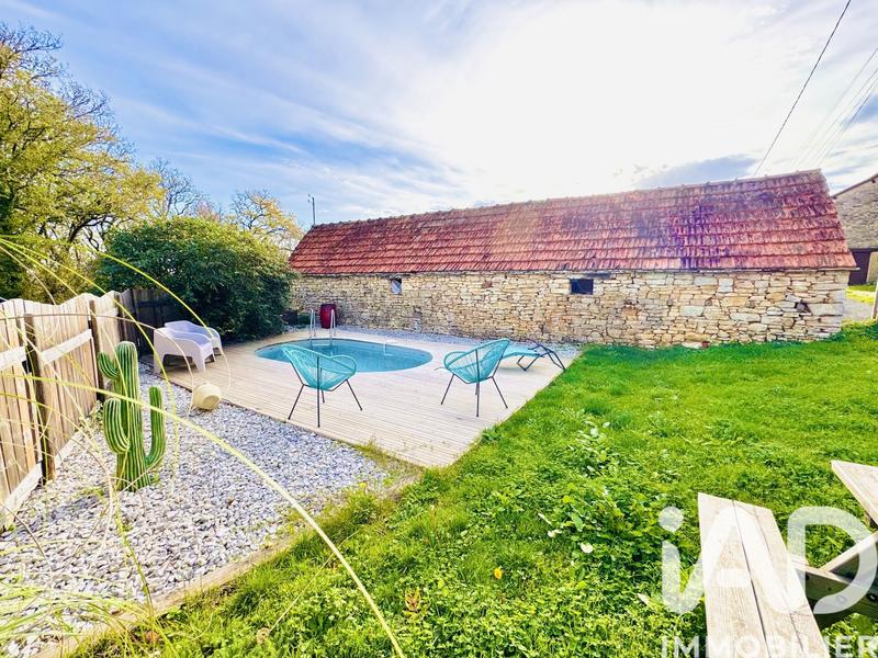 Maison - 97 m² - 5 pièces