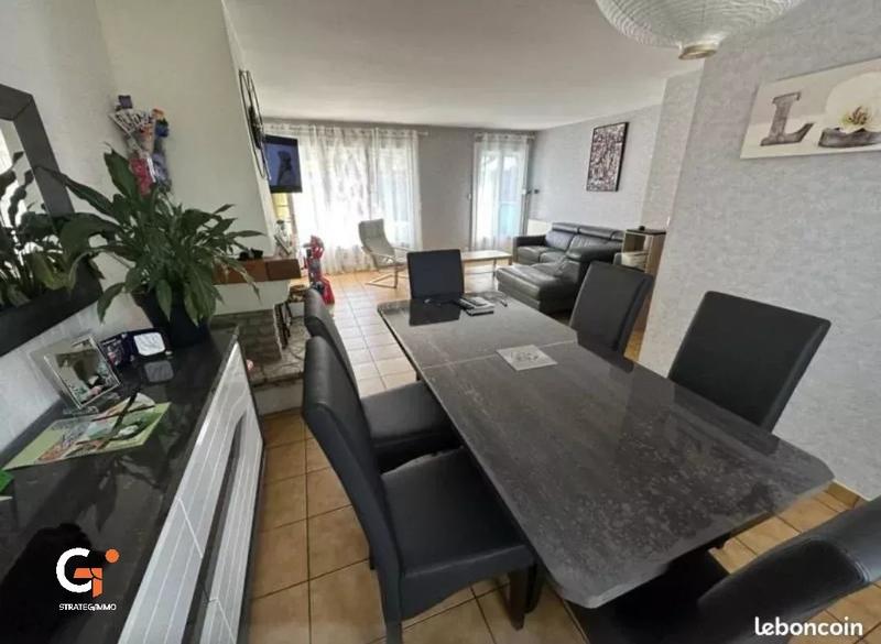 Maison - 120 m² - 5 pièces