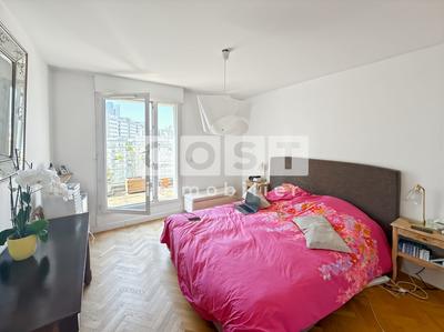 Appartement - 83 m² - 5 pièces