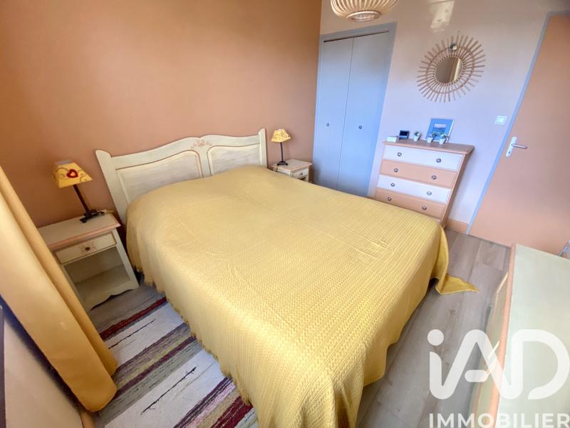 Maison - 99 m² - 5 pièces