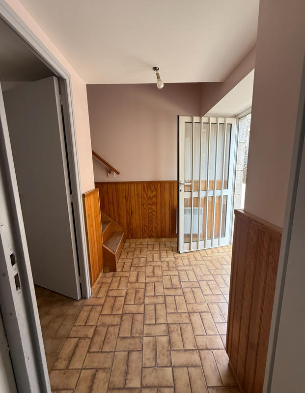 Maison - 175 m² - 9 pièces