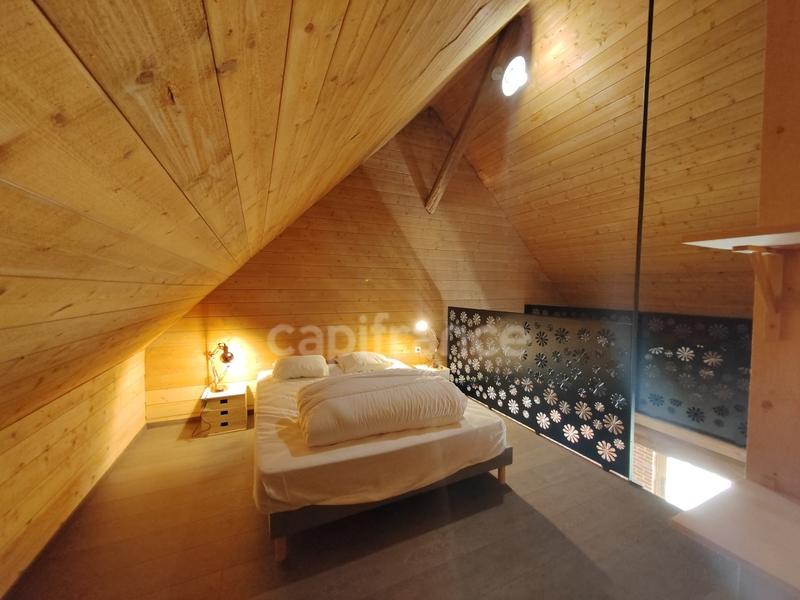 Moulin - 395 m² - 13 pièces