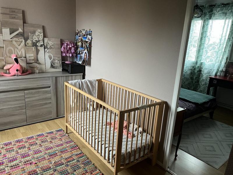 Appartement - 99 m² - 6 pièces