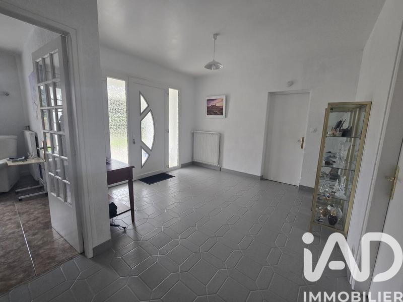 Maison - 215 m² - 7 pièces