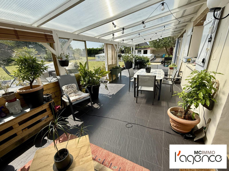 Maison traditionnelle - 170 m² - 6 pièces