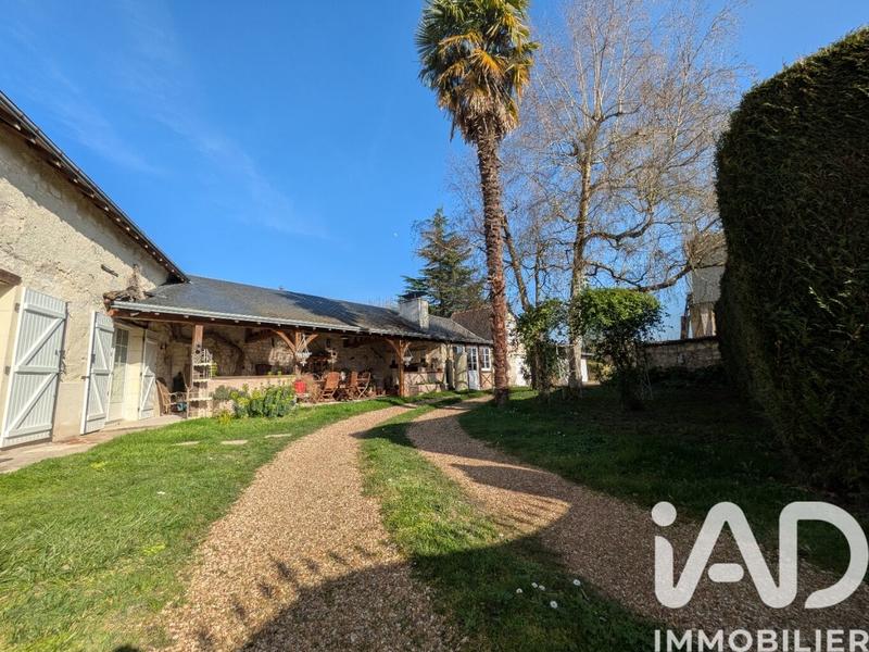 Maison - 200 m² - 7 pièces