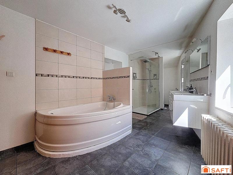 Maison de village - 155 m² - 5 pièces