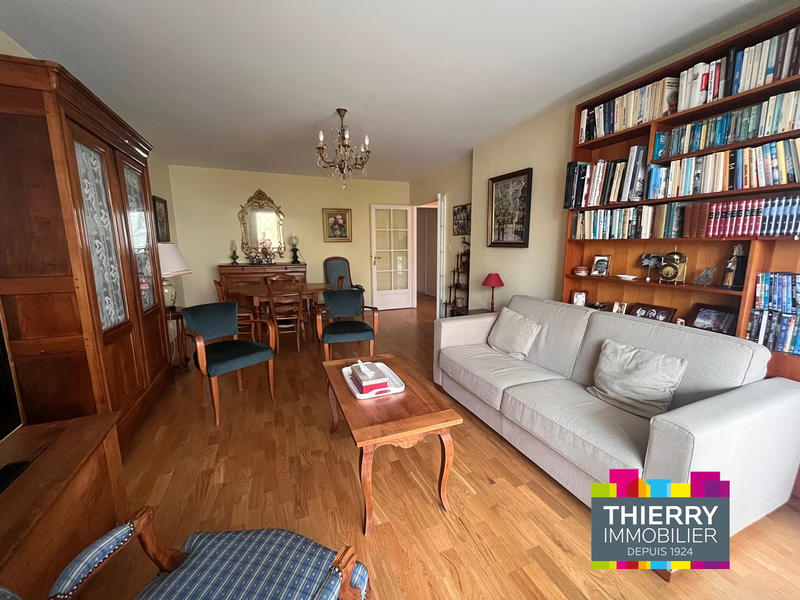 Appartement - 86 m² - 4 pièces