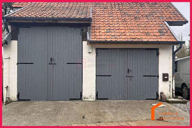 Maison - 232 m² - 8 pièces