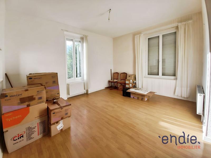 Maison bourgeoise - 224 m² - 8 pièces