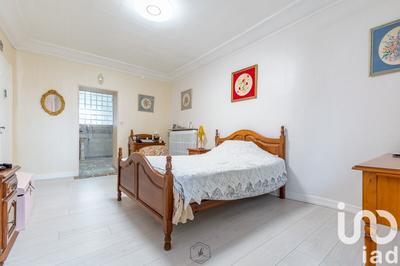 Maison - 262 m² - 7 pièces