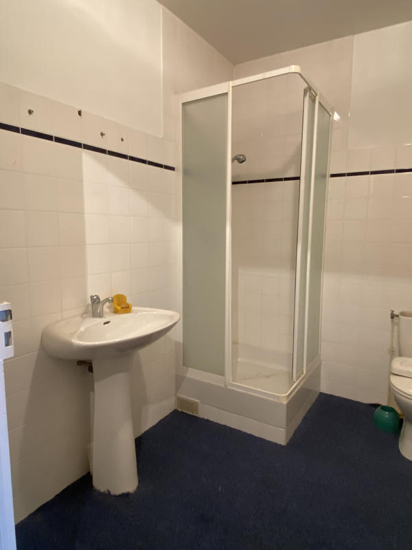 Maison - 232 m² - 8 pièces