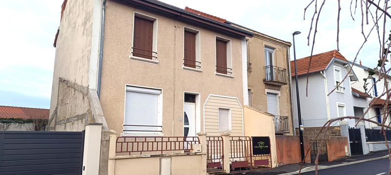 Maison - 91 m² - 5 pièces