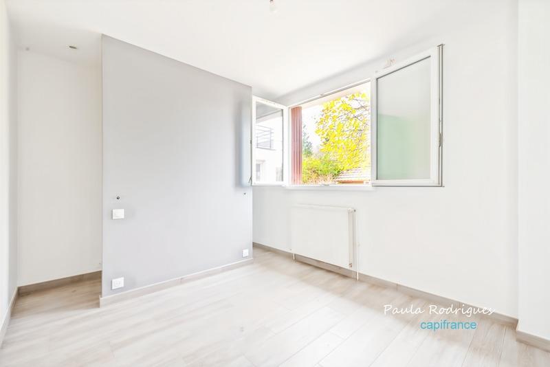 Maison - 122 m² - 6 pièces