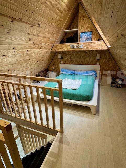 Maison - 205 m² - 6 pièces