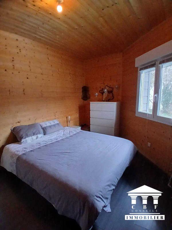 Maison - 93 m² - 5 pièces