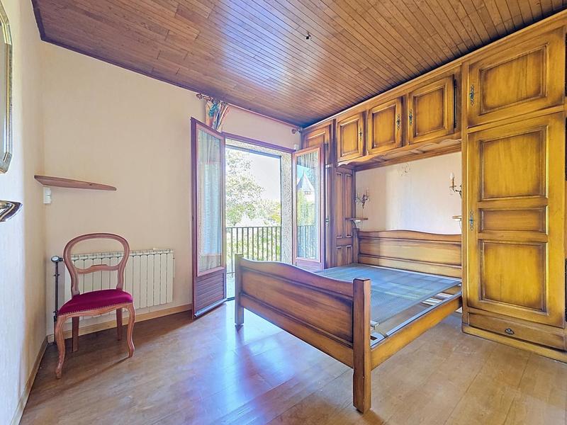 Maison - 143 m² - 5 pièces
