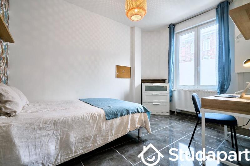 Chambre - 12 m² - 1 pièce