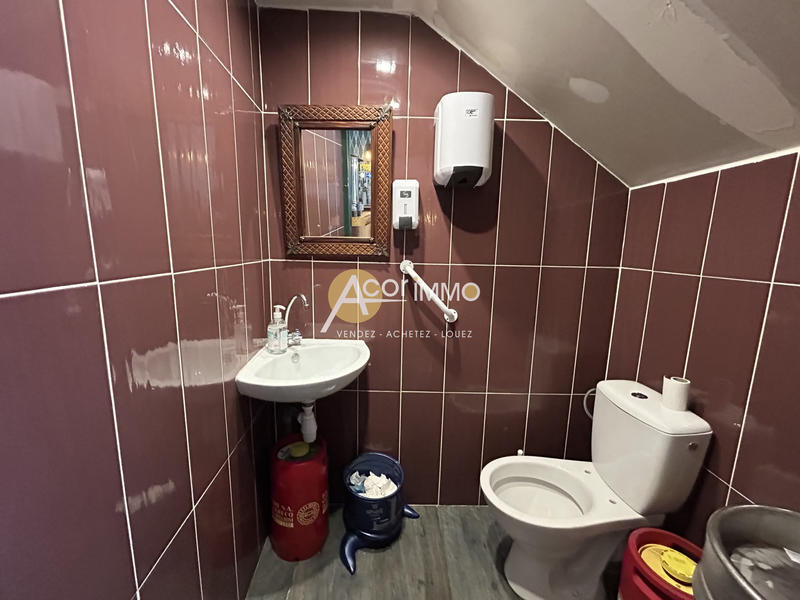 Fonds de commerce - Magasins - 35 m²