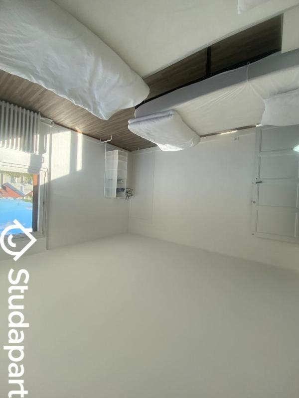 Chambre - 10 m² - 1 pièce