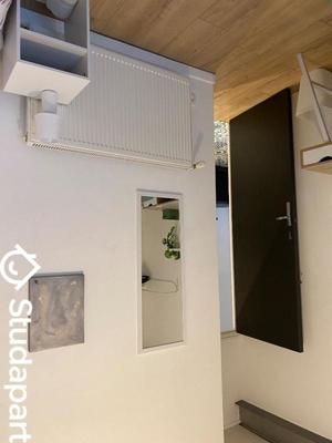 Chambre - 8 m² - 1 pièce