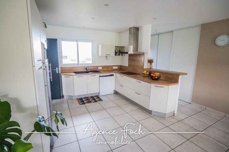 Maison - 118 m² - 5 pièces