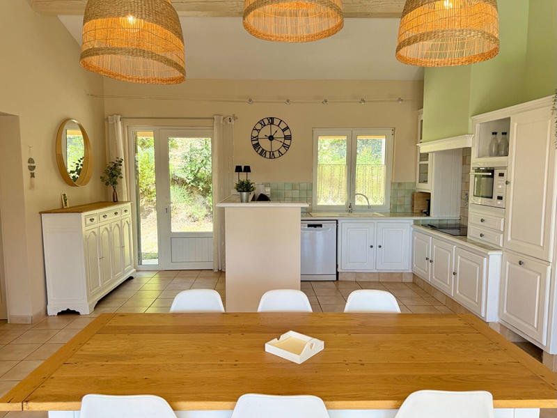 Maison - 154 m² - 8 pièces