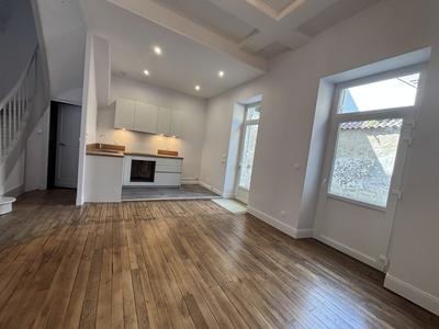 Maison - 115 m² - 6 pièces