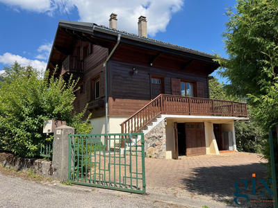 Châlet - 101 m² - 5 pièces