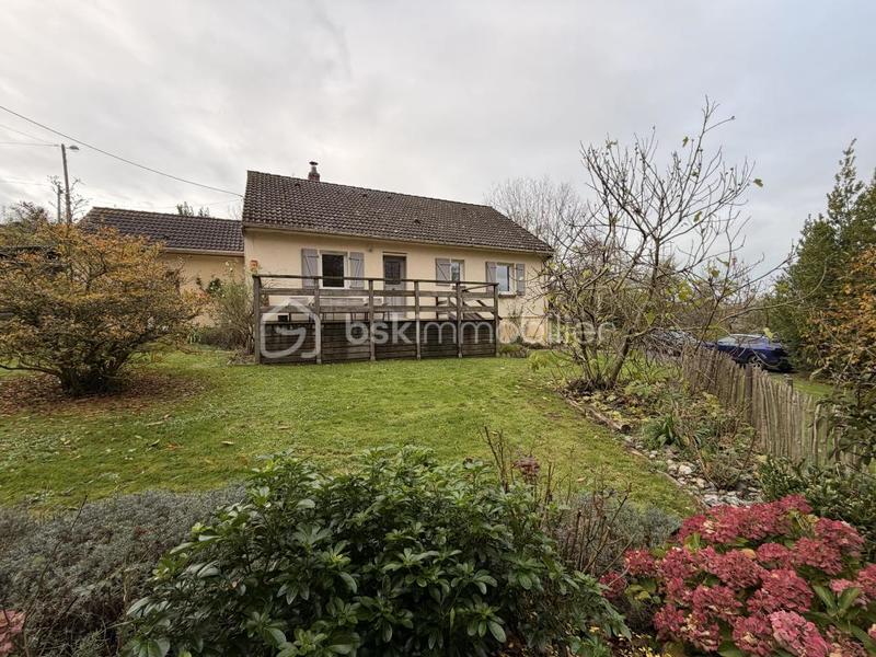 Maison - 105 m² - 4 pièces