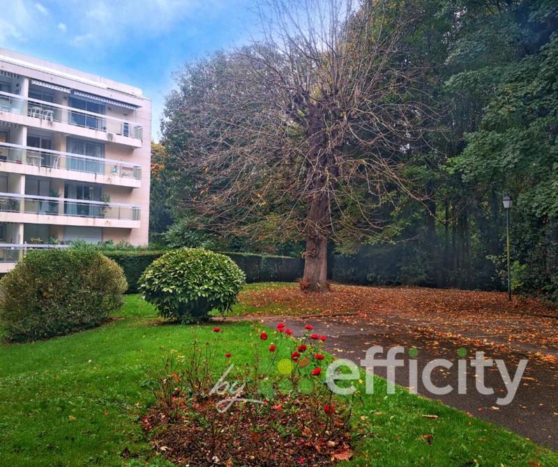 Appartement - 94 m² - 4 pièces