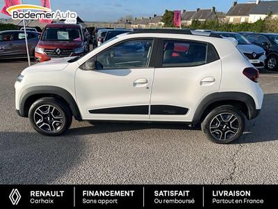 Dacia Spring Essential -23b