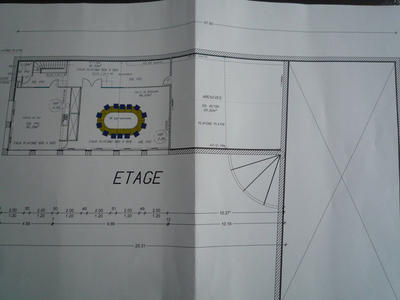 Local d'activité / Entrepôt - 672 m² - 25 pièces