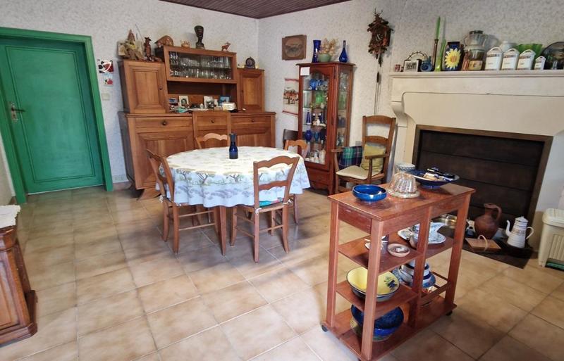 Maison en pierre - 94 m² - 6 pièces
