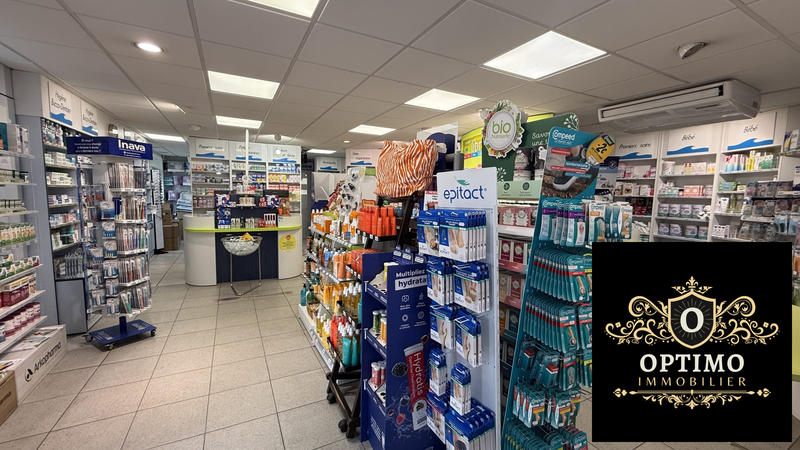 Magasins - 180 m² - 3 pièces