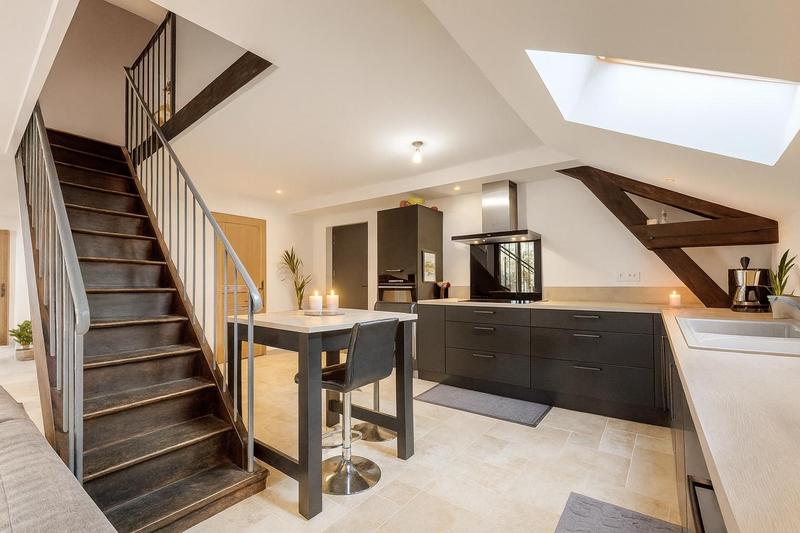 Appartement - 100 m² - 5 pièces