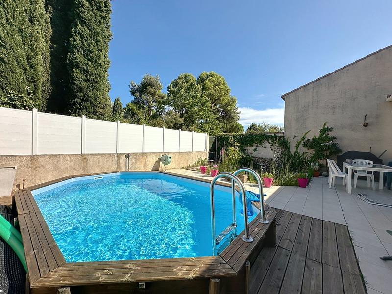 Maison - 110 m² - 4 pièces