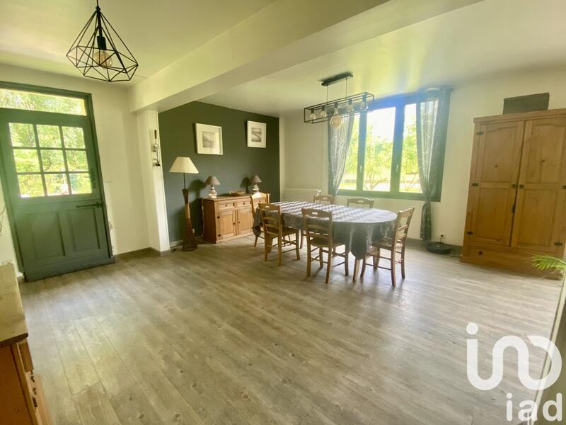 Maison - 187 m² - 7 pièces