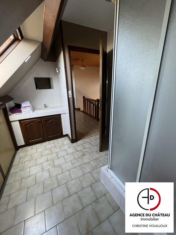 Maison traditionnelle - 143 m² - 5 pièces