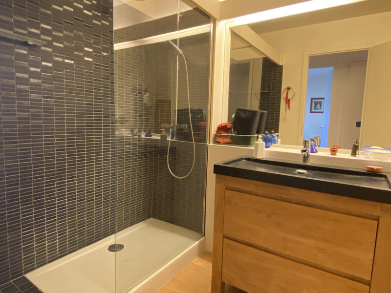 Appartement - 102 m² - 4 pièces