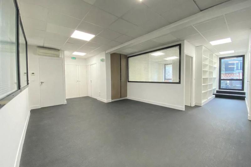 Bureau - 167 m²