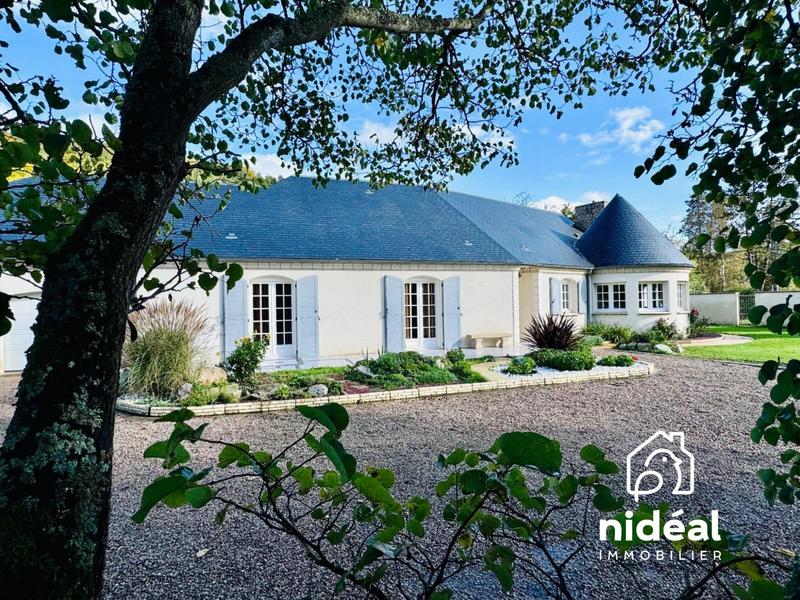 Maison - 152 m² - 6 pièces