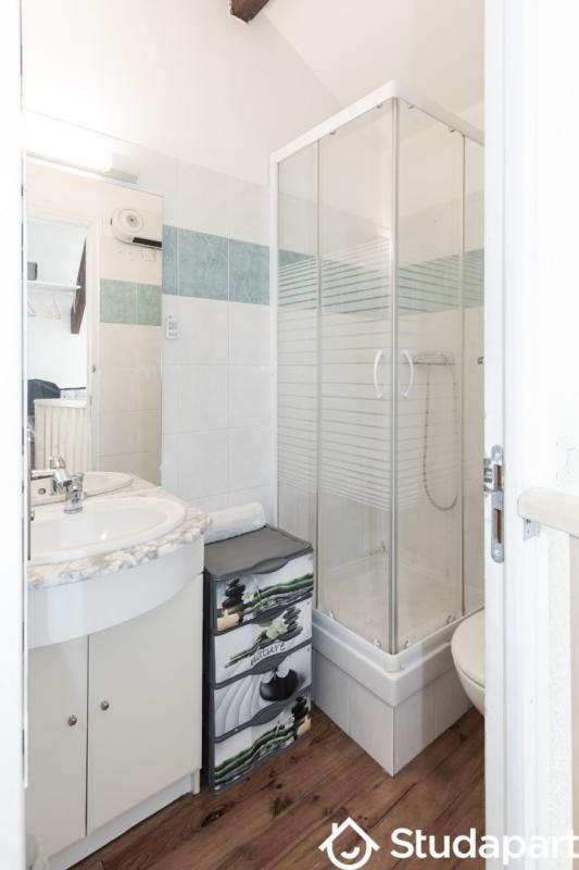 Chambre - 25 m² - 1 pièce