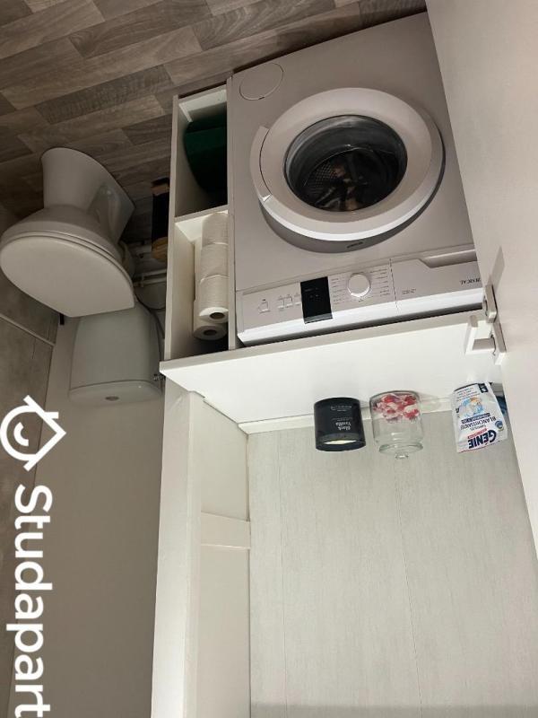 Chambre - 9 m² - 1 pièce