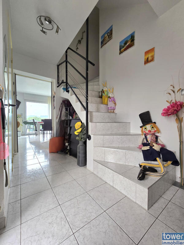 Maison - 160 m² - 9 pièces